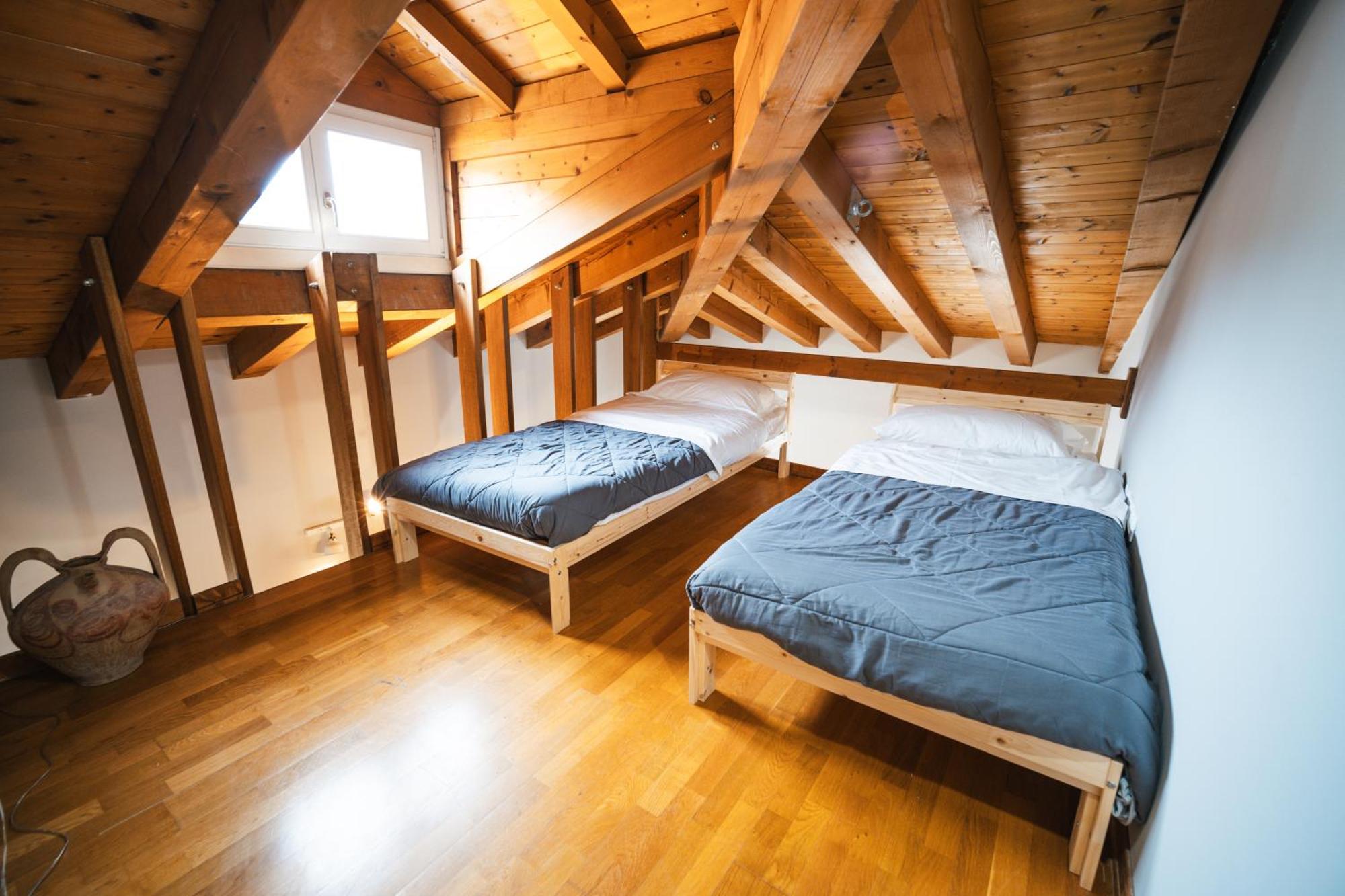 Hurban Apartments Múggia Екстериор снимка