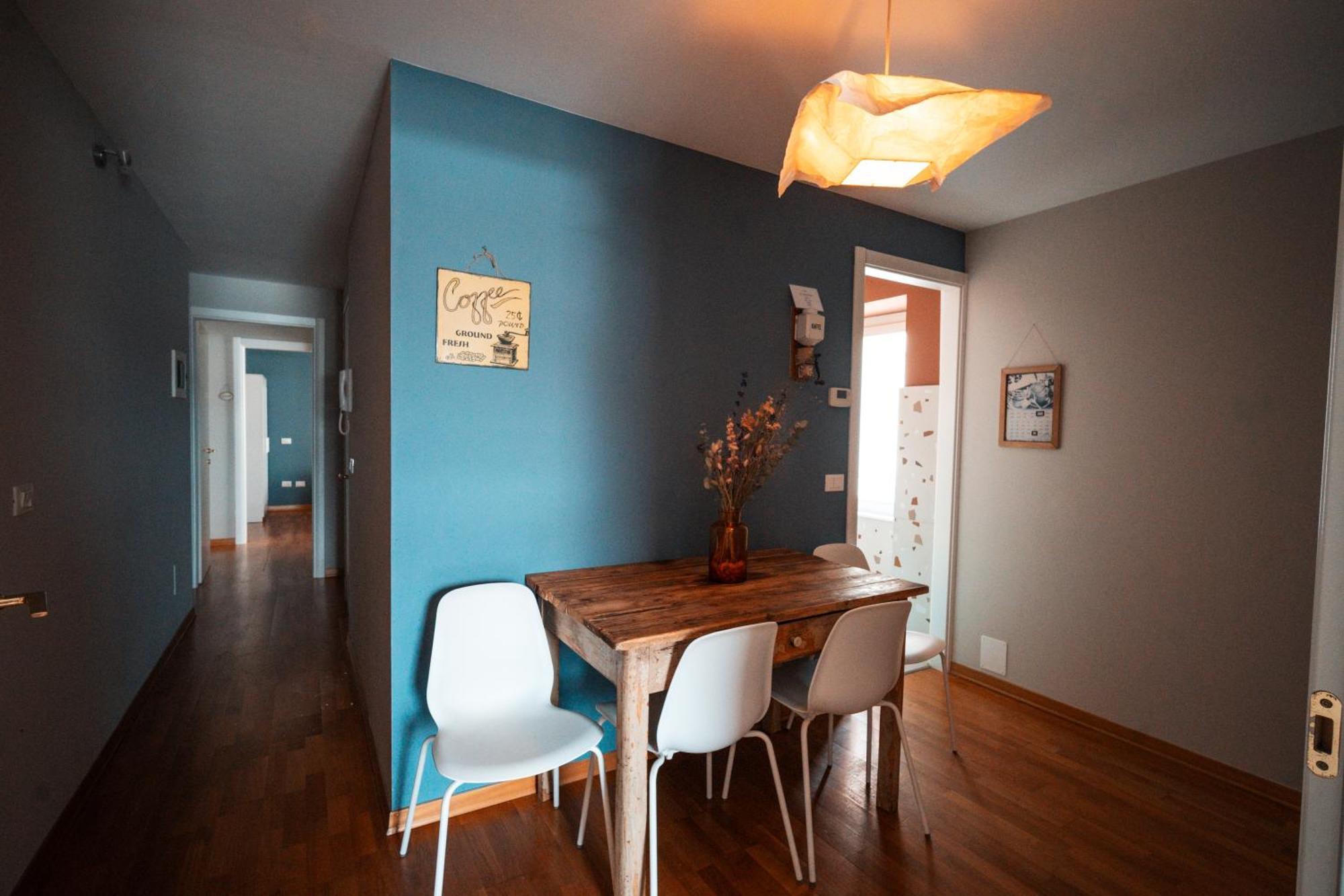 Hurban Apartments Múggia Екстериор снимка
